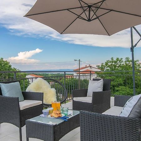 Premium 100M2 Sea View Apartment Ližnjan Kültér fotó