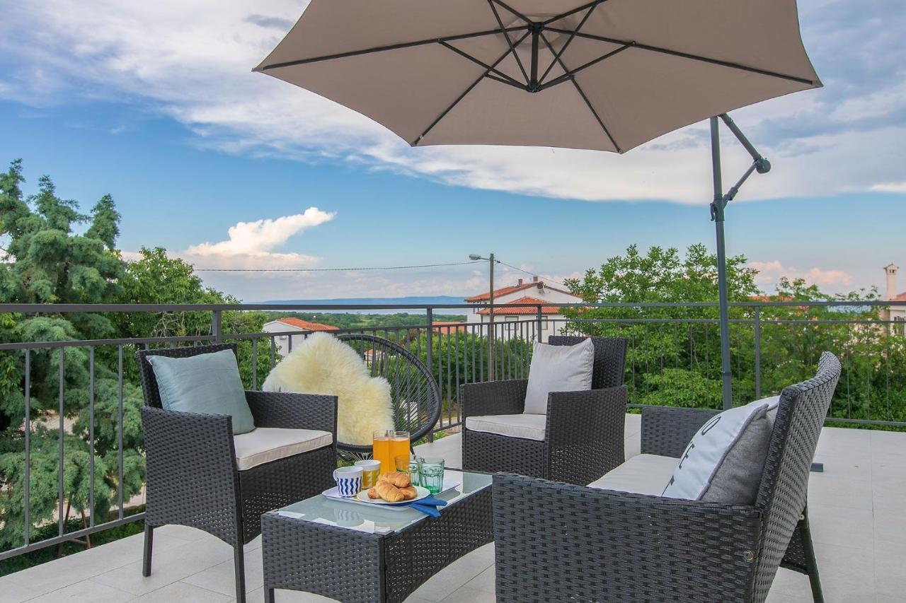 Premium 100M2 Sea View Apartment Ližnjan Kültér fotó